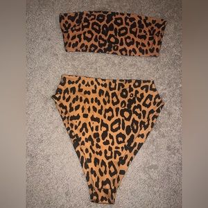High waist swim suit never worn.